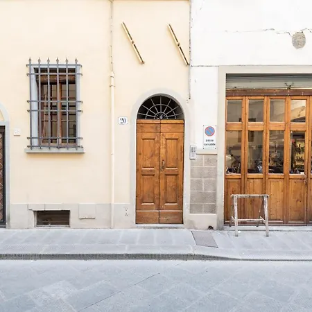 San Frediano Flat View Апартаменты *